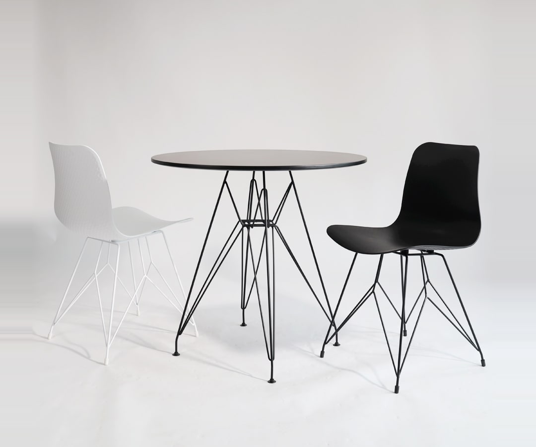 Bộ bàn ghế ấn tượng cho không gian