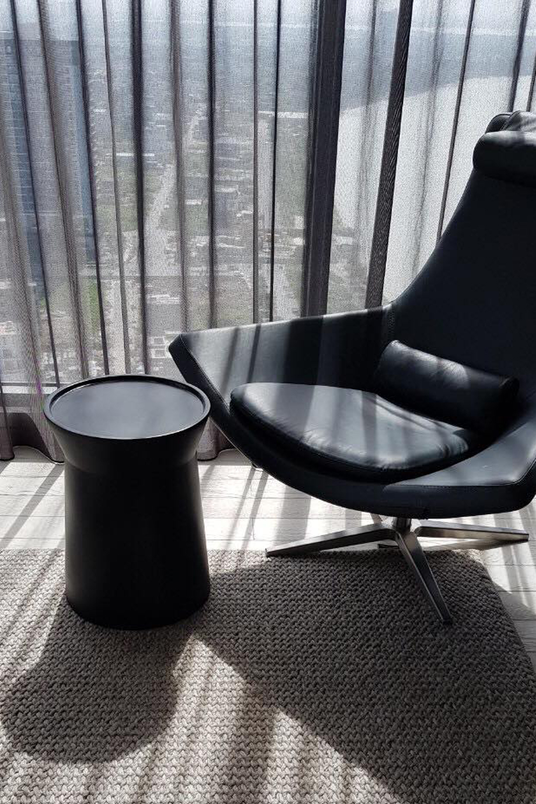 Bàn góc sofa sang trọng Bàn góc sofa sang trọng