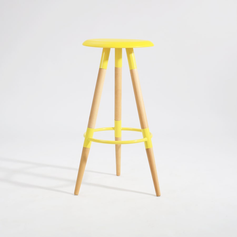 Ghế quầy bar hiện đại WC108