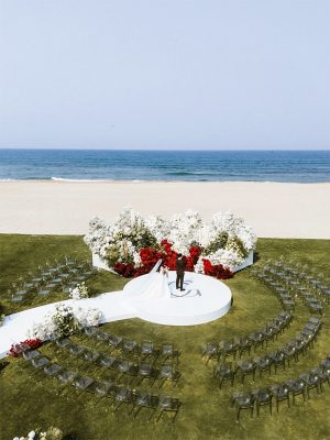 Ghế nhựa trong suốt