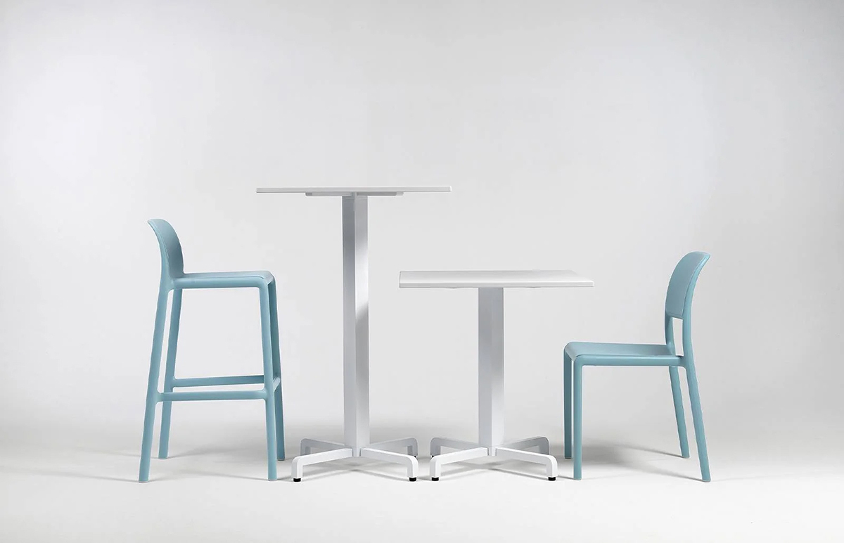 Bộ bàn ghế bar cao ngoài trời