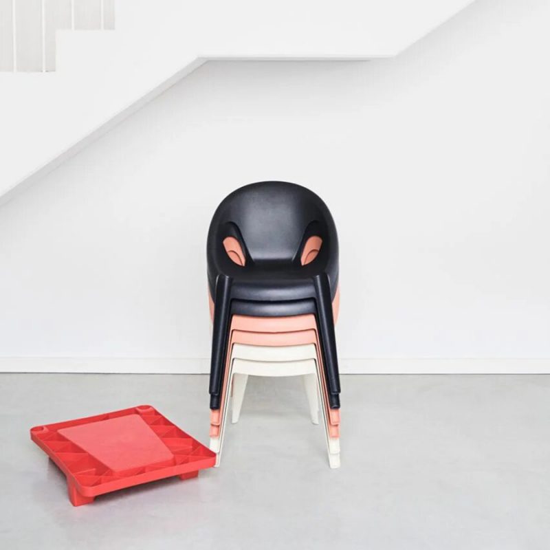 Ghế Bell Của Konstantin Grcic