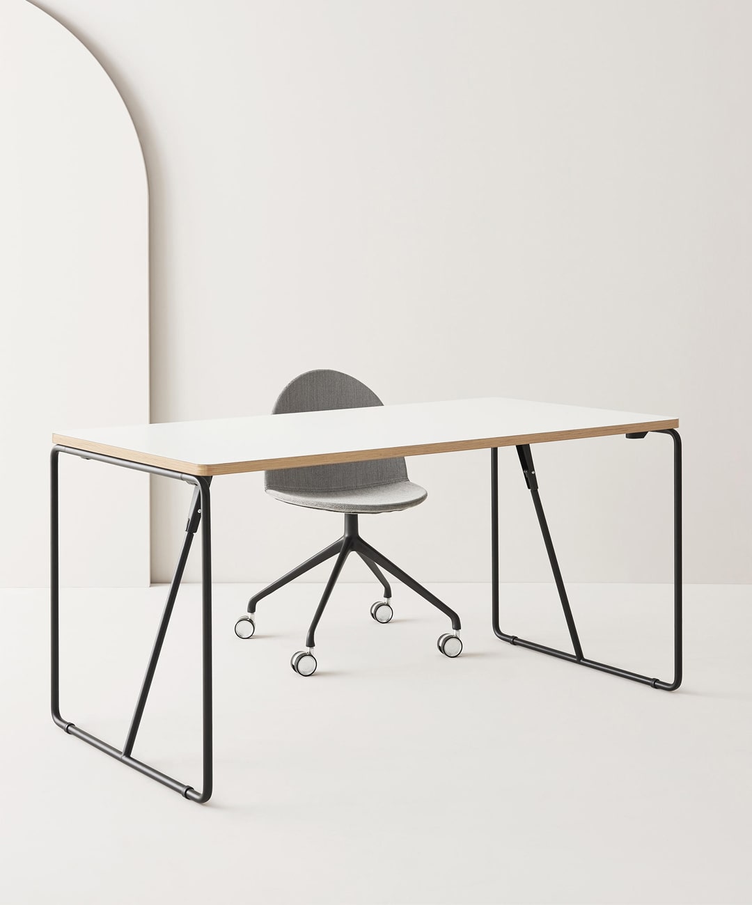 Ghế làm việc nhỏ gọn