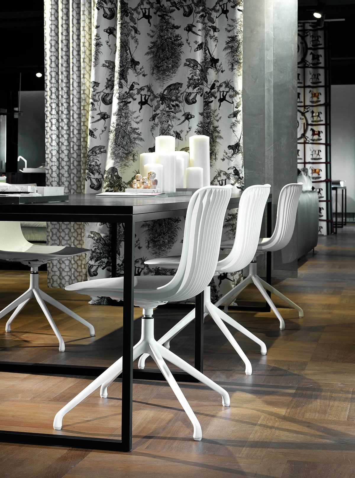 ghế văn phòng nhỏ gọn không tay vịn