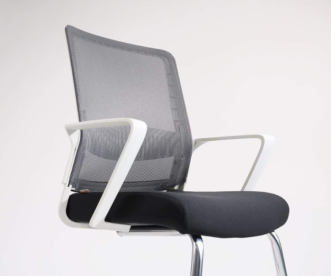 Ghế Văn Phòng Chân Quỳ RPB-GVP241