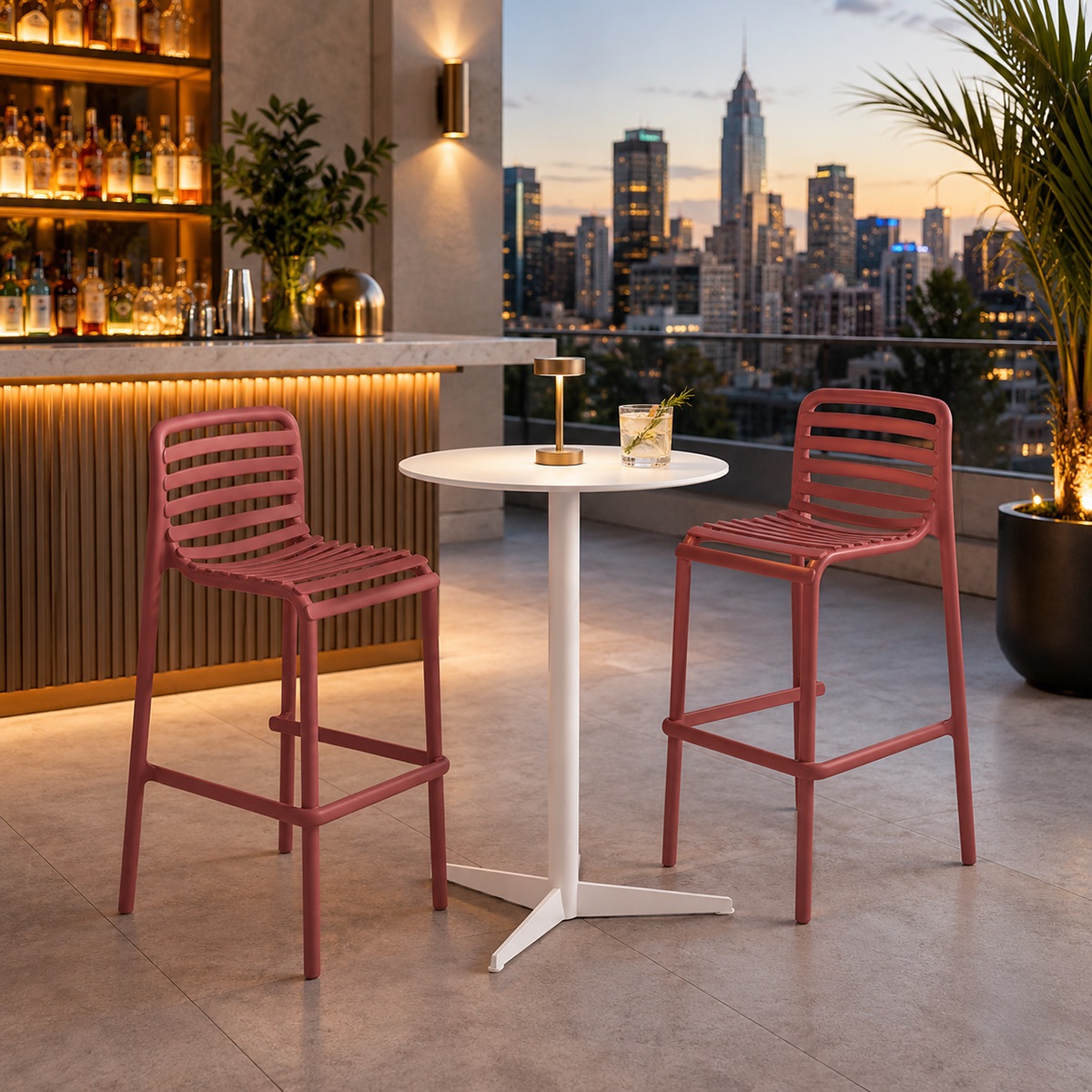 Bàn ghế bar ngoài trời cao cấp