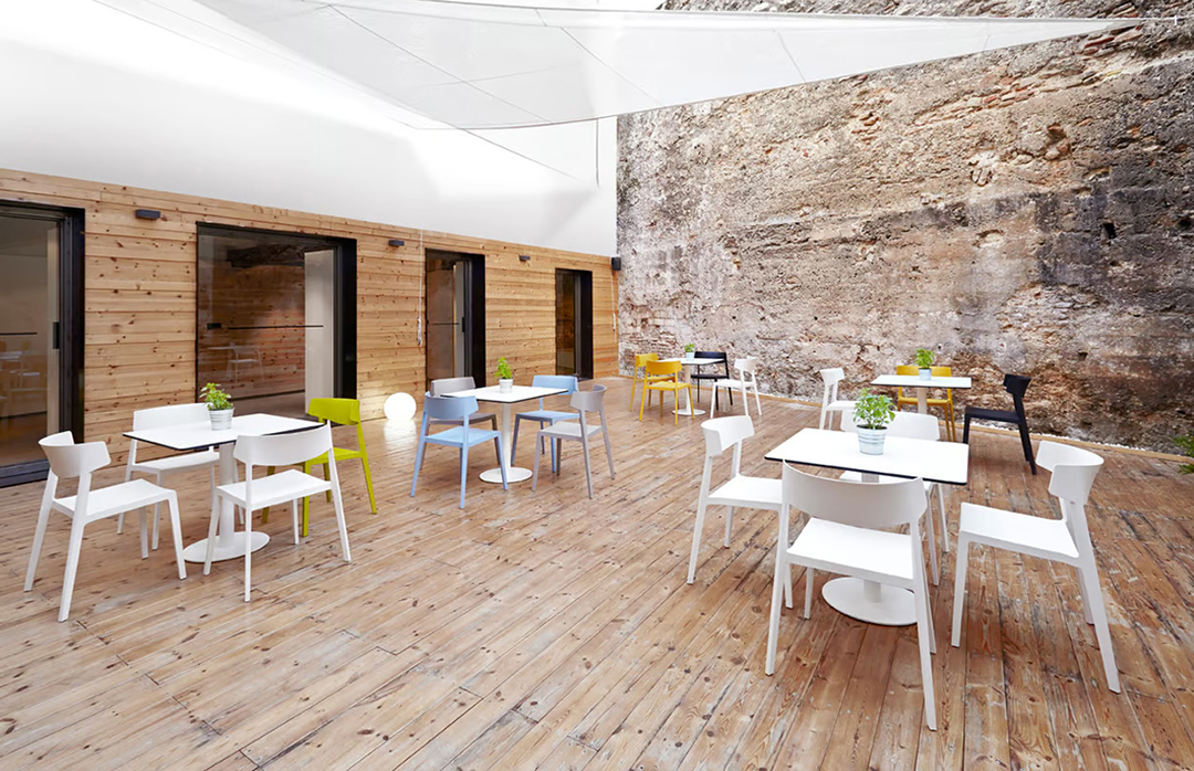 Ghế nhựa cao cấp Win Chair Ghế nhựa cao cấp Win Chair