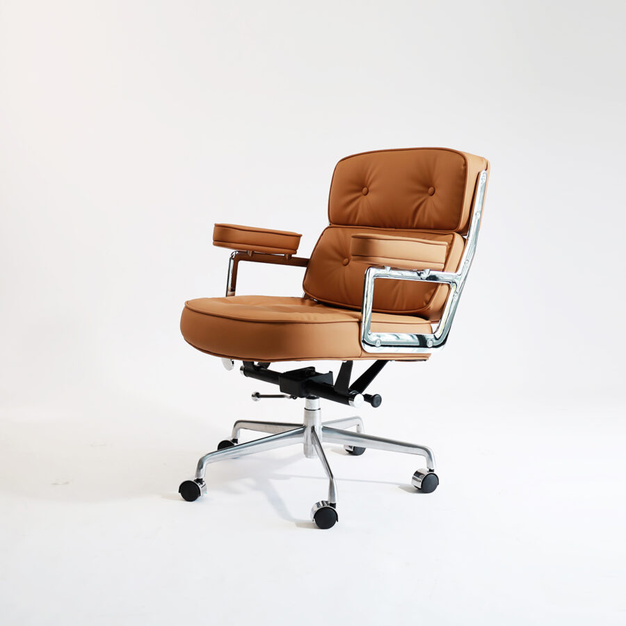 Ghế Eames Executive AK-WC084