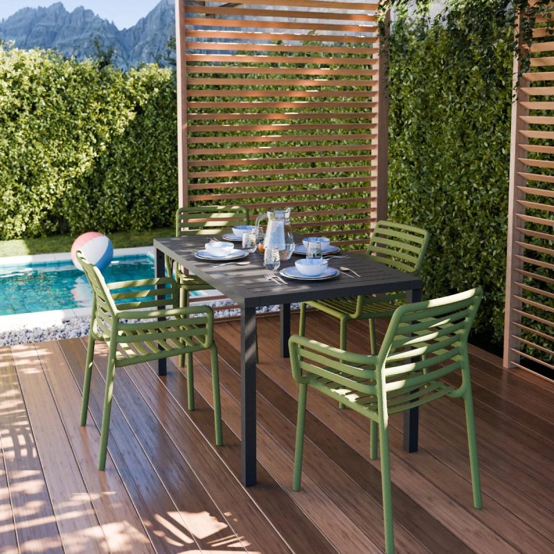 Bộ bàn ghế ngoài trời