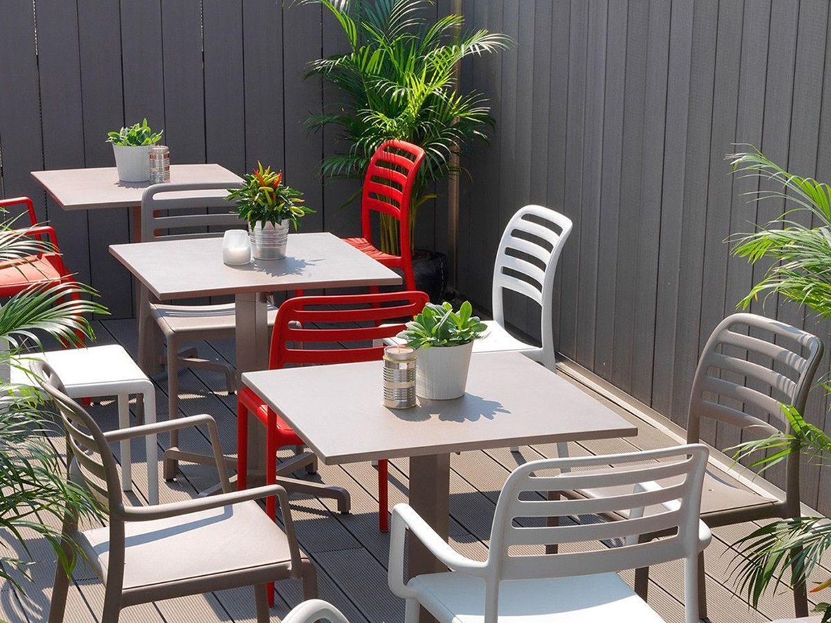 Ghế cafe sân vườn nhựa đúc cao cấp