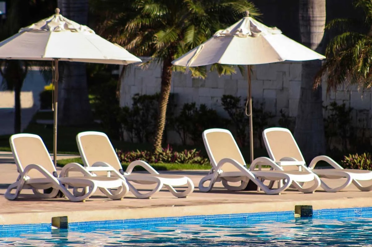 Ghế hồ bơi cao cấp ngoài trời