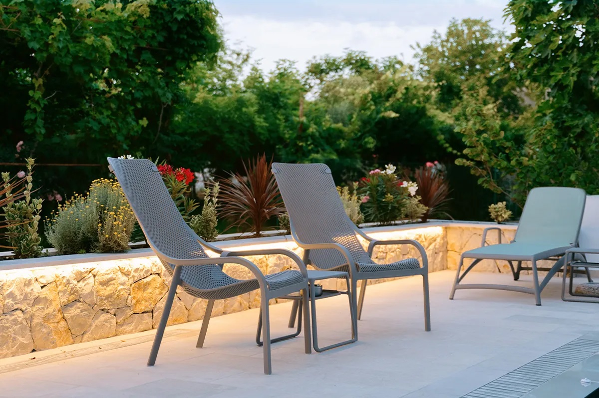 Ghế hồ bơi ngoài trời nhựa đúc