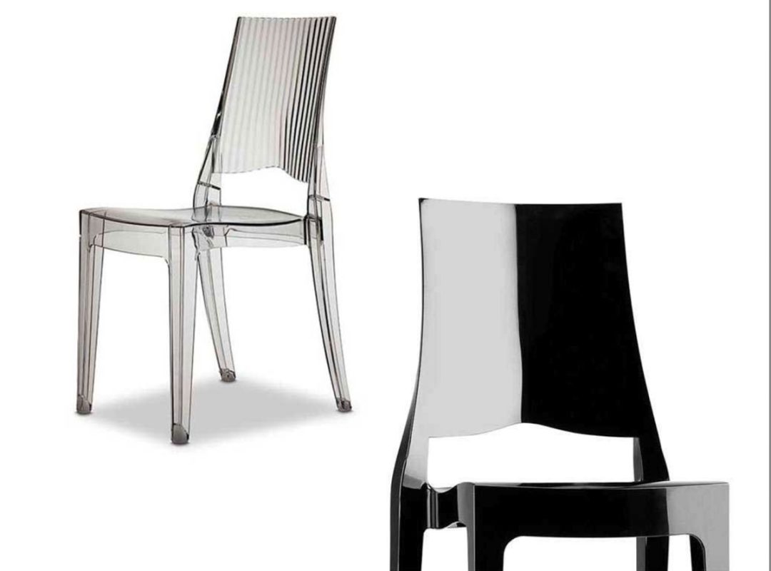 Ghế nhựa trong suốt