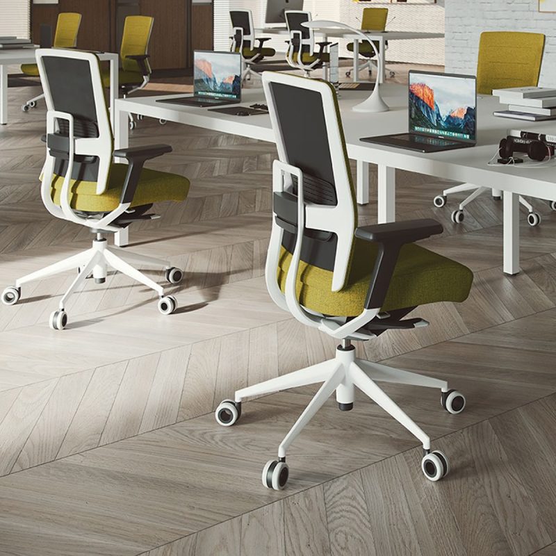 Ghế xoay văn phòng lưng lưới