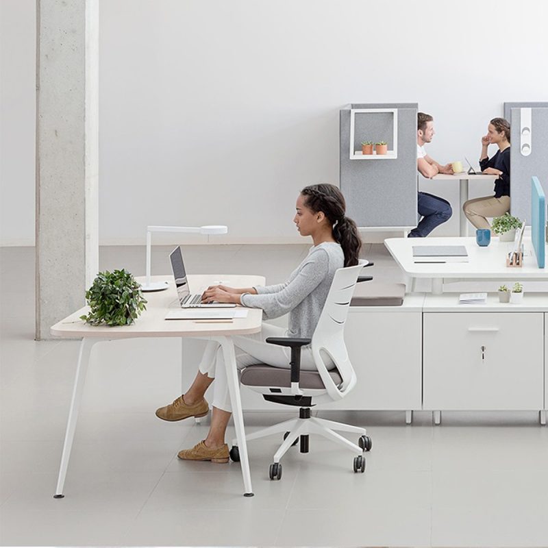 Ghế xoay văn phòng nhân viên