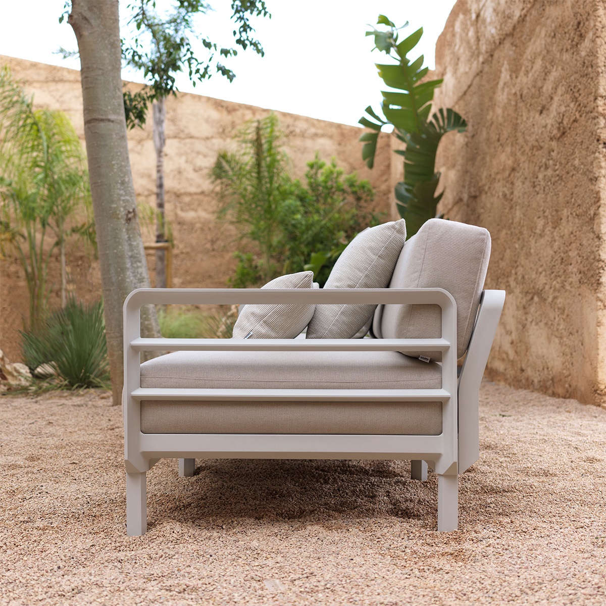 Sofa Ngoài Trời Cao Cấp