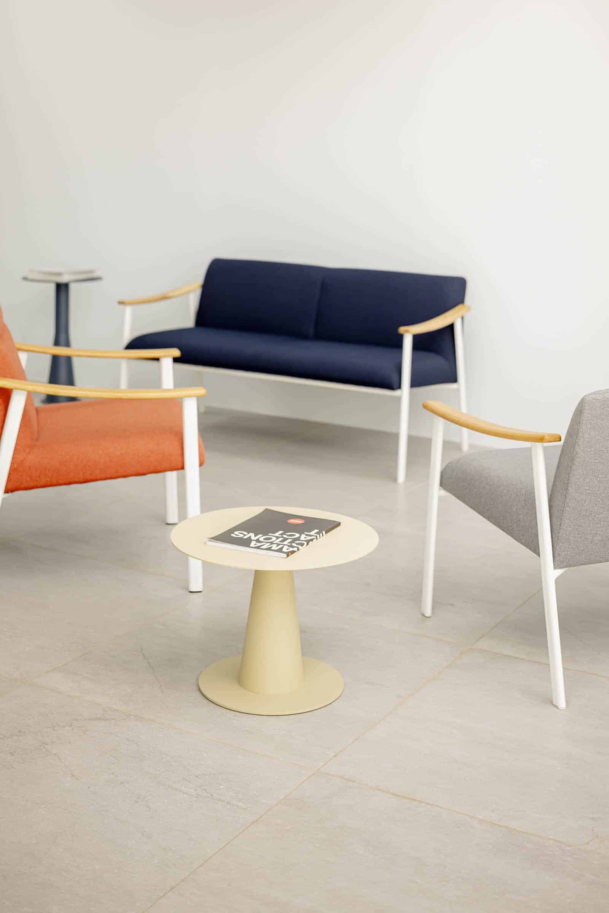 Bàn Ti-Man Basso SG-WT228