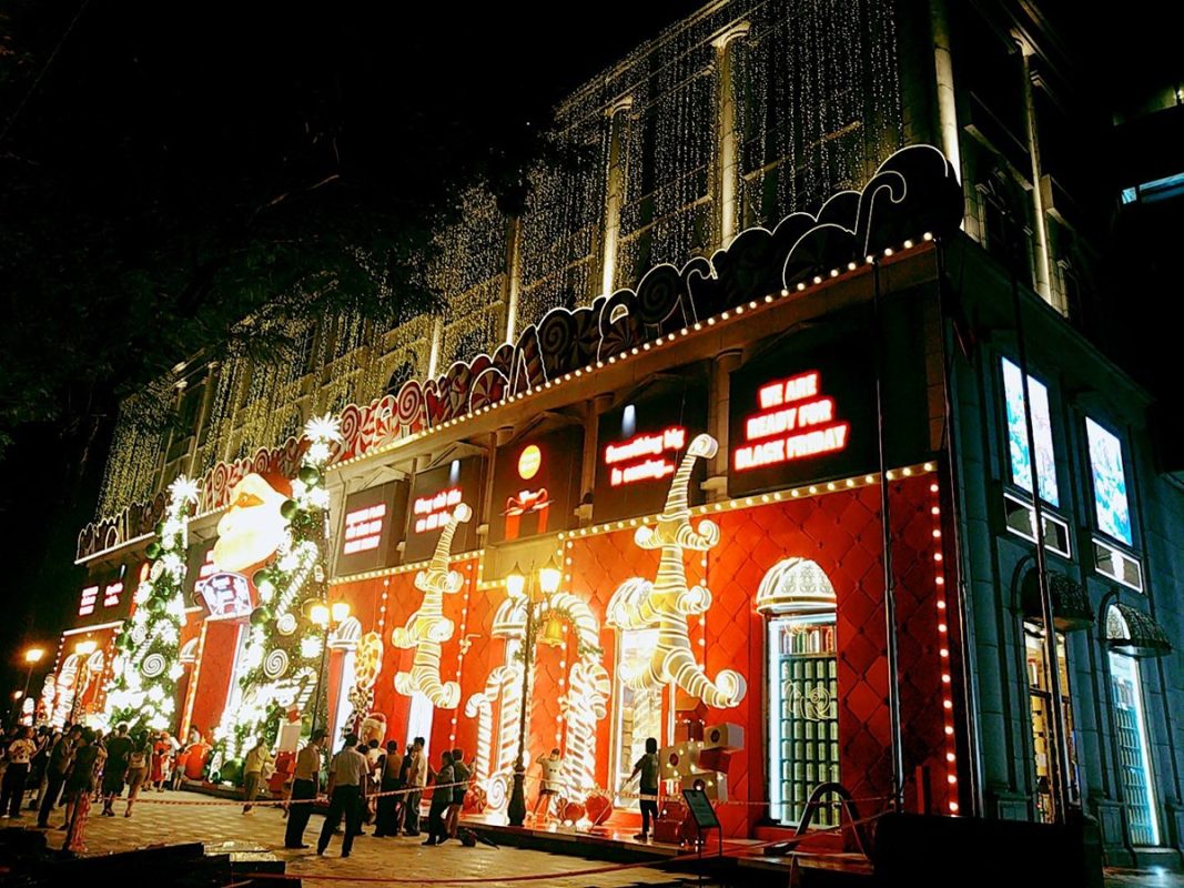 Điểm check in noel Diamond plaza tphcm