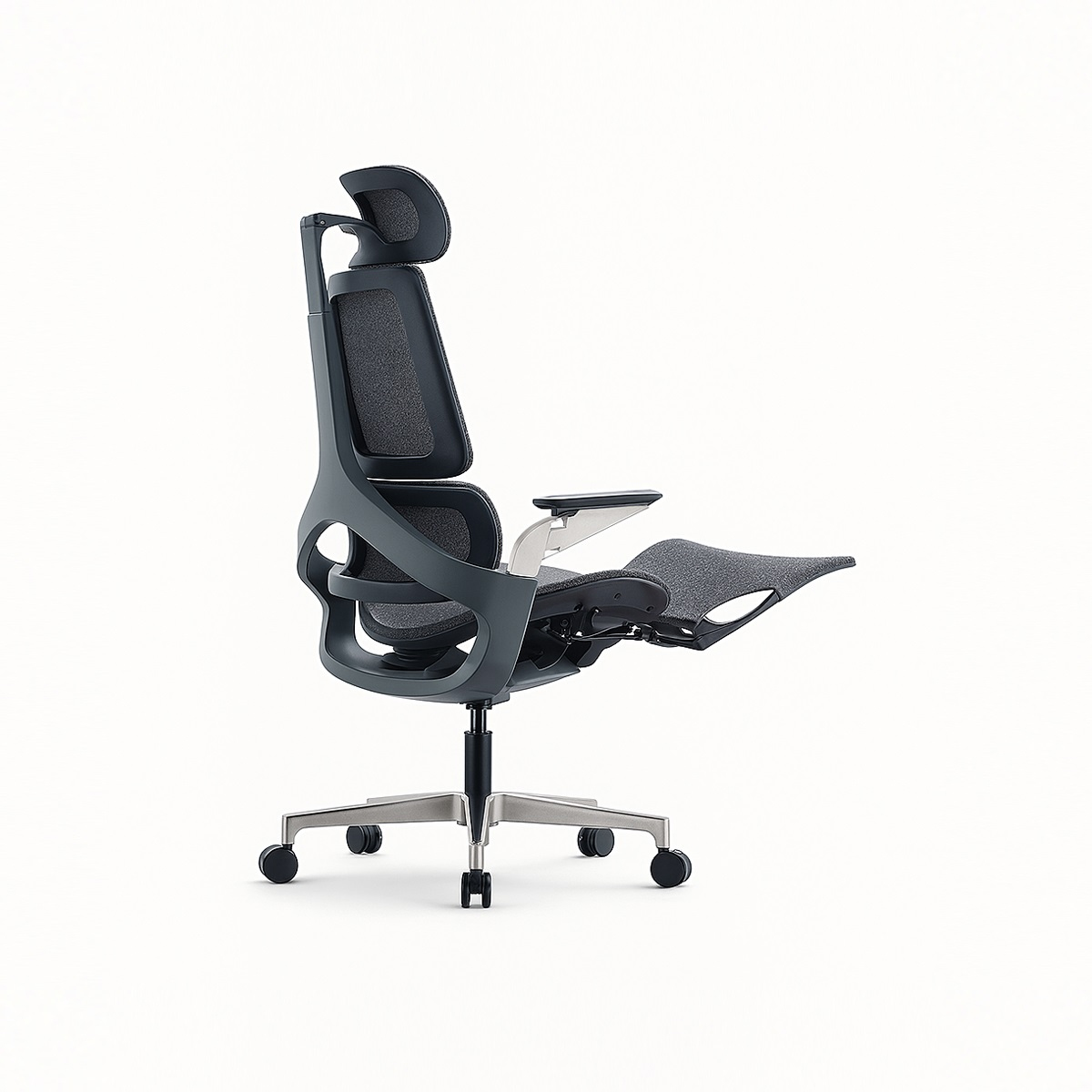 Ghế giám đốc hiện đại ngả lưng có gác chân