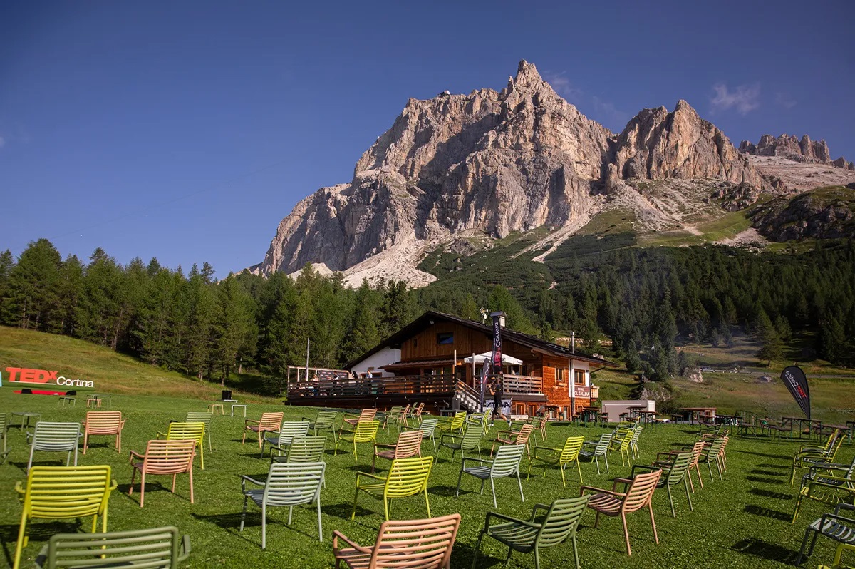 Ghế sự kiện thư giãn ngoài trời