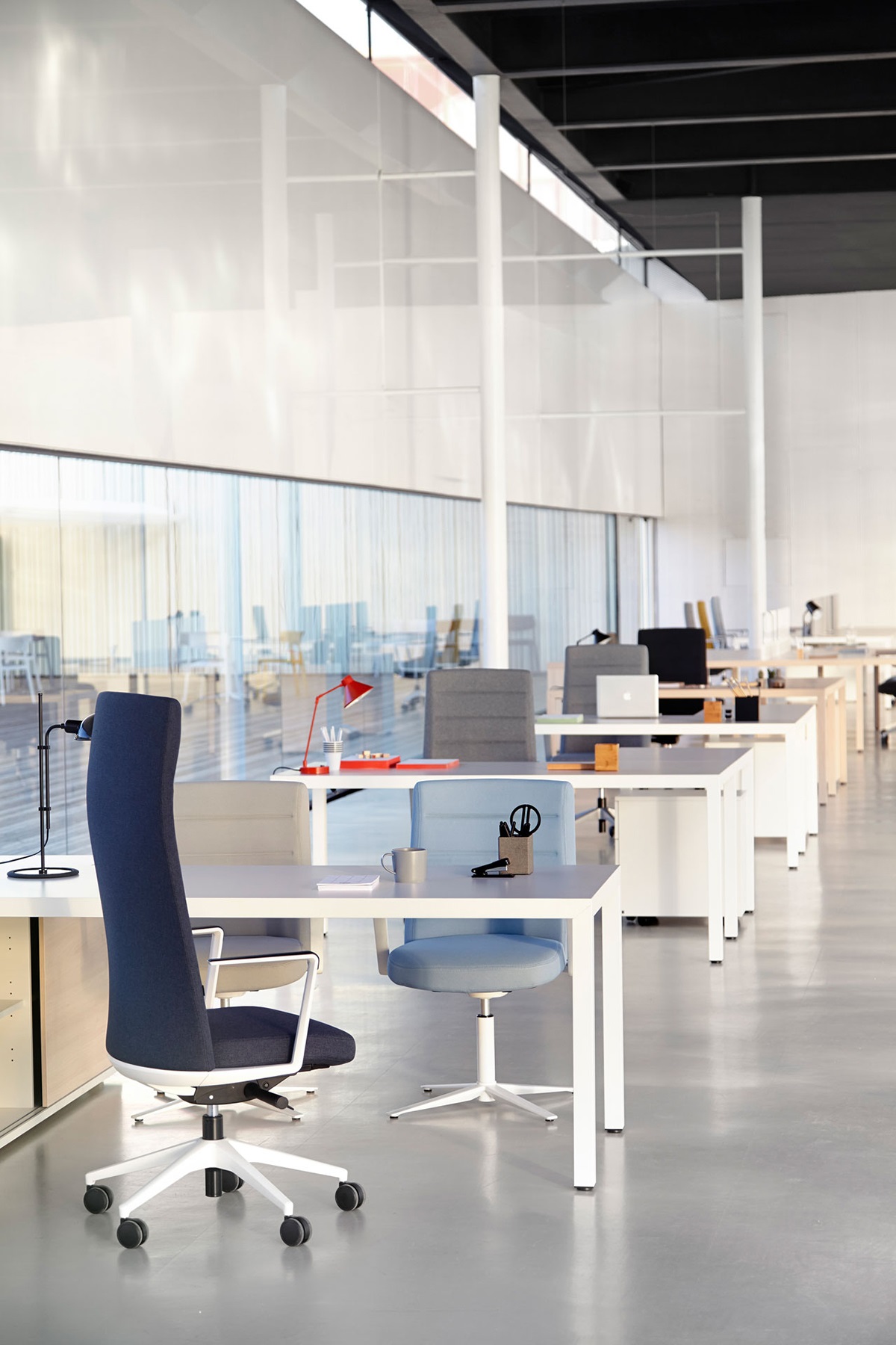 Ghế xoay văn phòng cao cấp