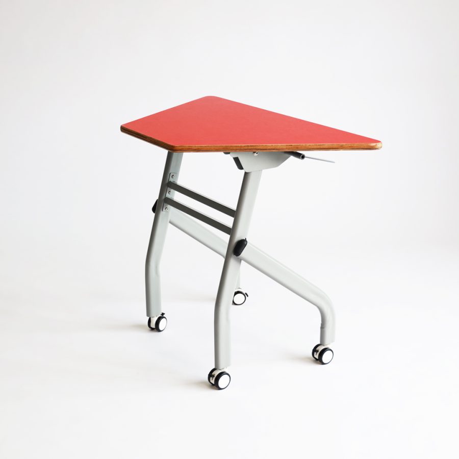 Thanh lý bàn training gấp gọn