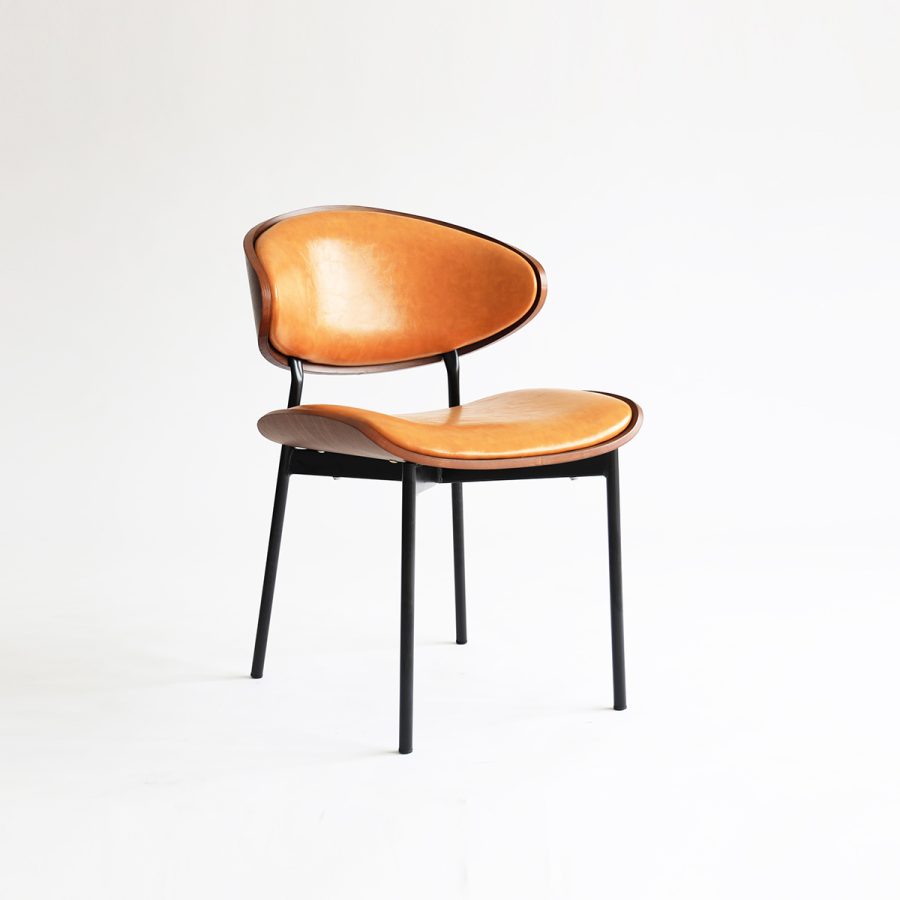 Thanh lý ghế ăn nệm da chân sắt