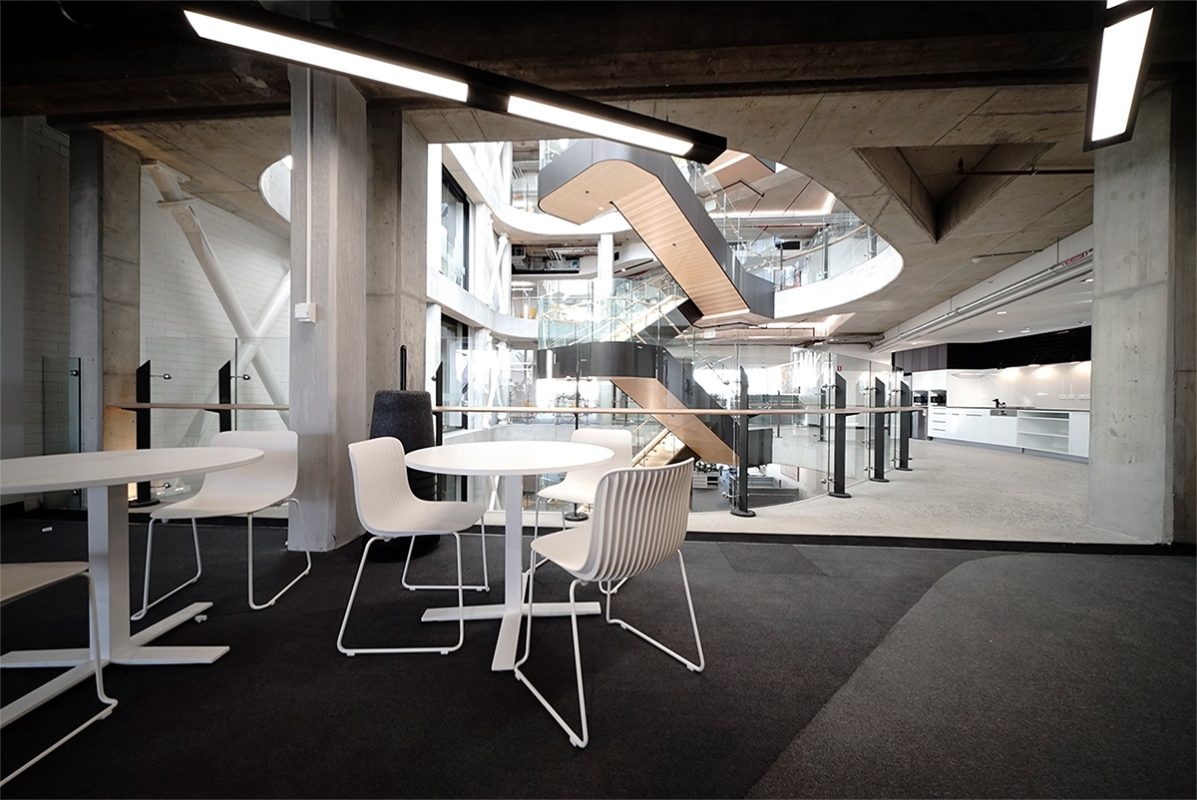 Top 10+ Mẫu Bàn Ghế Pantry Văn Phòng Đẹp Và Tiện Nghi Nhất 2025