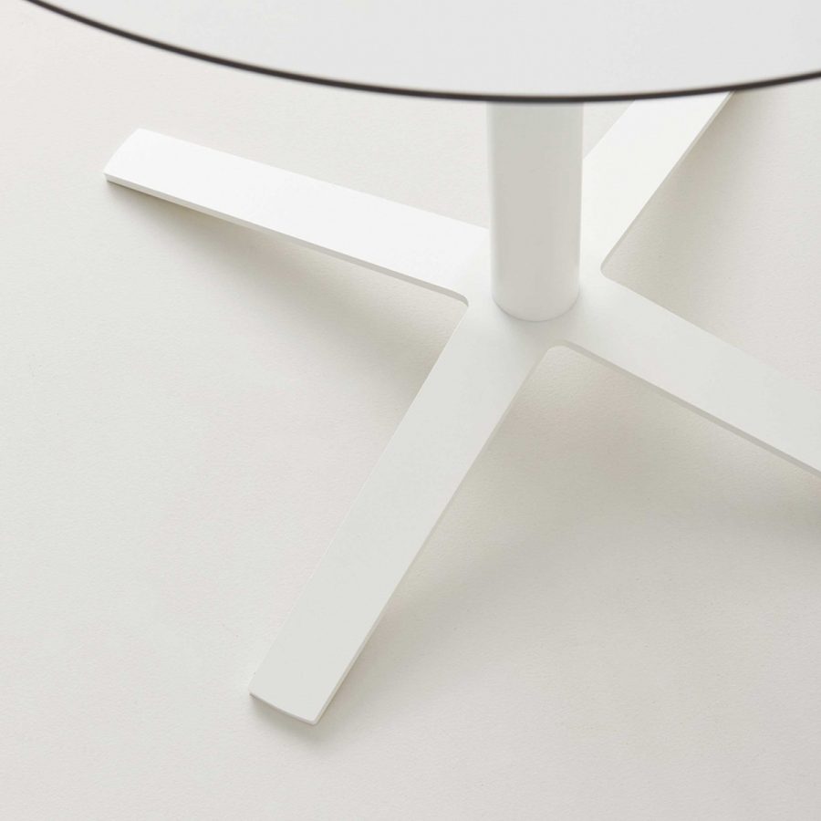 Bàn cafe tròn hiện đại