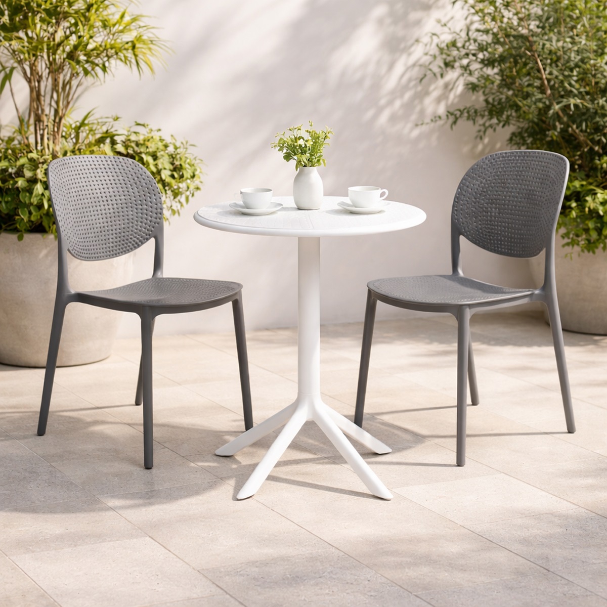 Bộ Bàn Tròn 2 Ghế Ngoài Trời