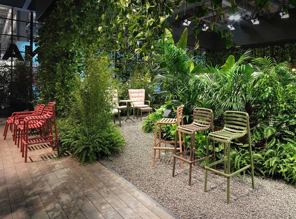 Ghế Bar Ngoài Trời Nhựa Đúc Xếp Chồng