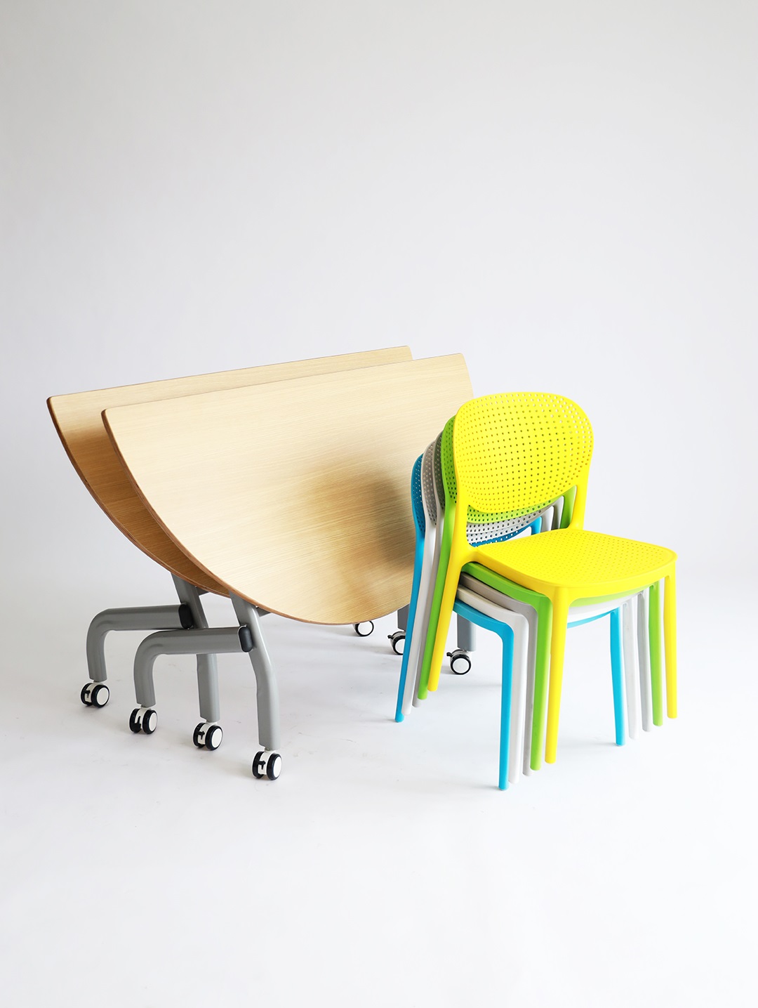 Thanh lý ghế nhựa trẻ em