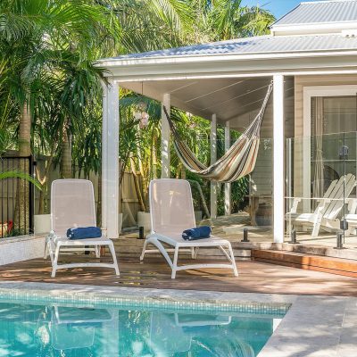 Bàn Ghế Ngoài Trời Cao Cấp Cho Resort Khách Sạn