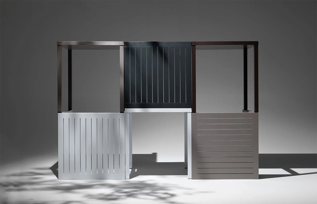 Bàn vuông ngoài trời cao cấp