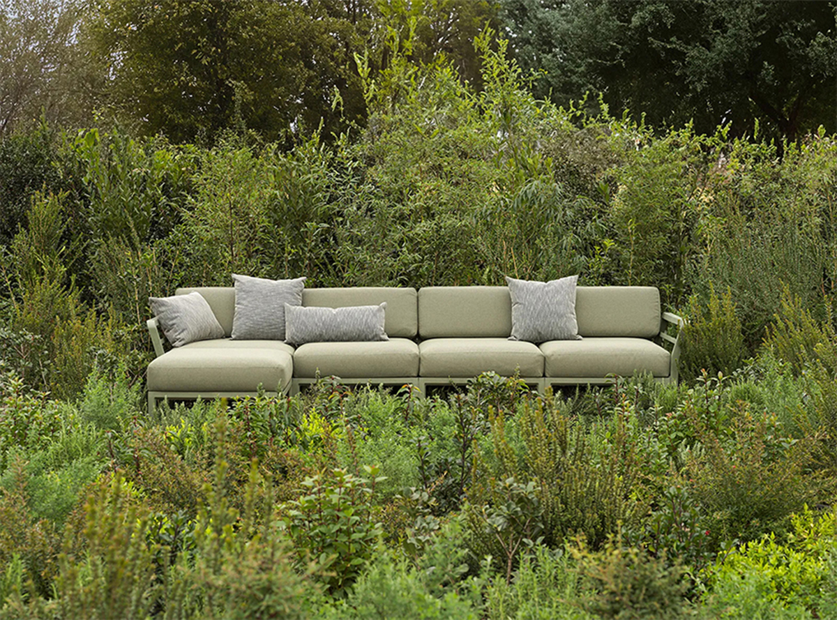 Sofa góc sân vườn nhập khẩu cao cấp