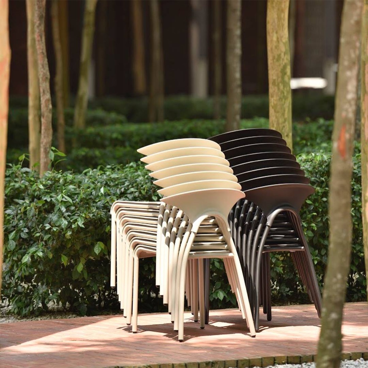 Bàn ghế cafe nhựa cao cấp