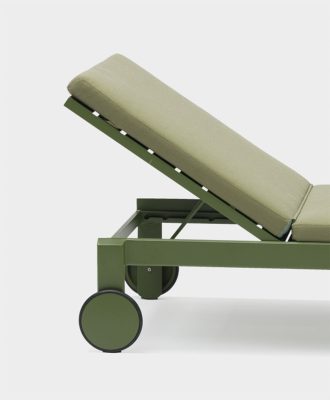 Ghế Hồ Bơi Có Bánh Xe Tiện Di Chuyển