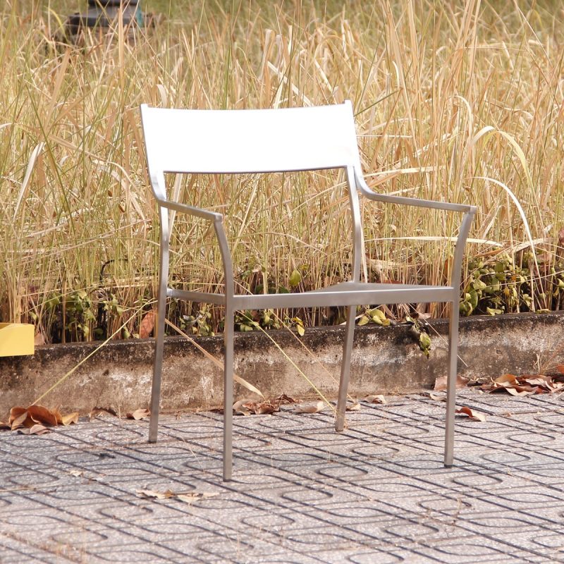 Bàn ghế sân vườn bằng inox