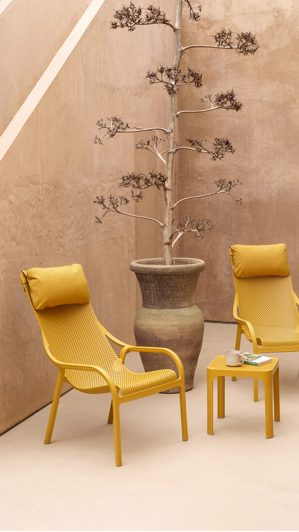 Bộ Bàn Ghế Ngoài Trời