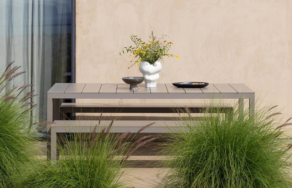 Bộ Bàn Ghế Ngoài Trời