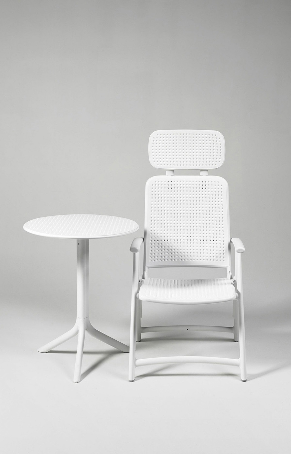 Bộ Bàn Ghế Ngoài Trời Gấp Gọn