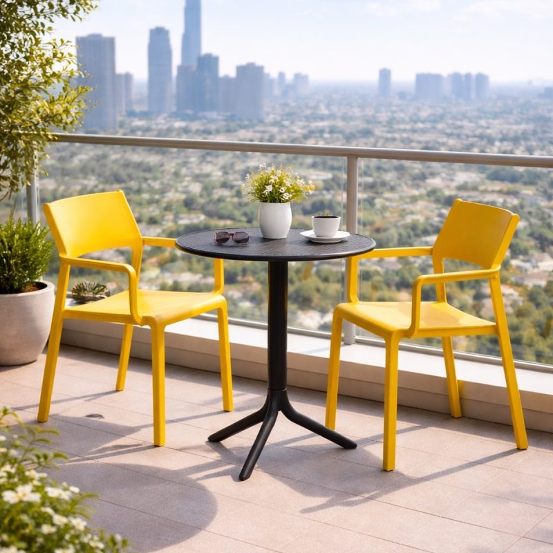 Bộ bàn tròn hai ghế ngoài trời