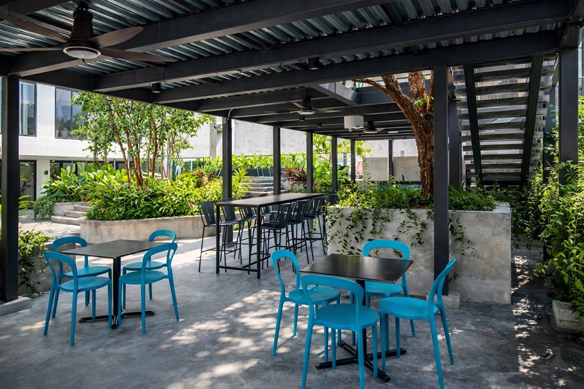 Kinh Nghiệm Chọn Bàn Ghế Cafe Ngoài Trời