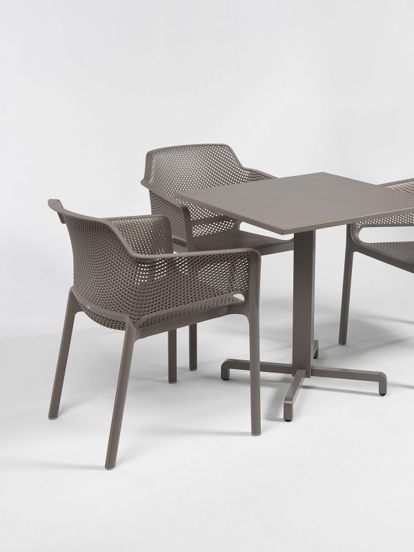 Mua bàn ghế cafe ngoài trời