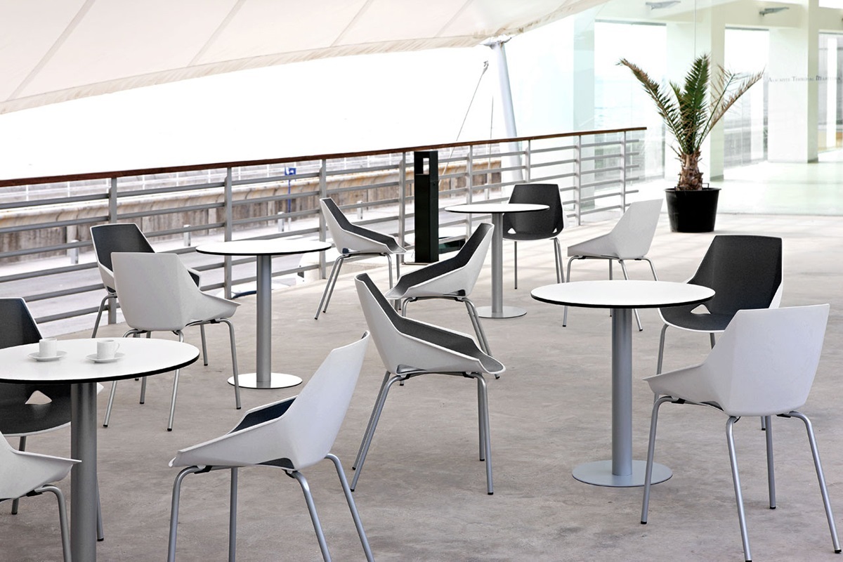 Bàn Ghế Cafe Hiện Đại Win Chair