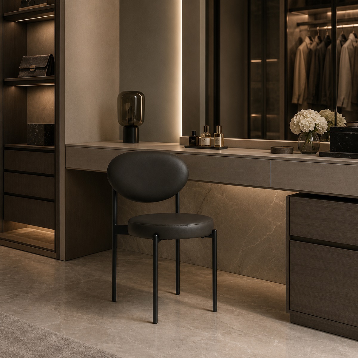 Ghế bàn trang điểm nệm da thanh lịch
